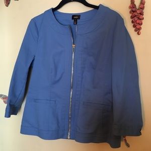 Zip up pleated jacket
